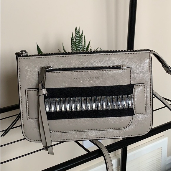 Marc Jacobs Handbags - MARC JACOBS new purse.
